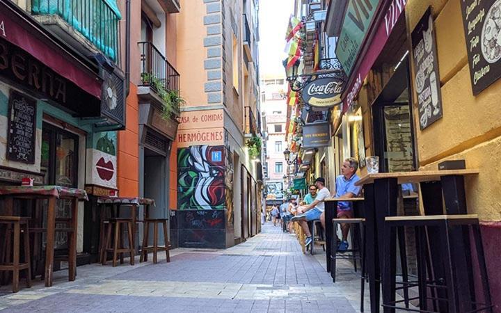 Piso Para 4 Con 2 Parking En Casco Historico De Zaragoza 2 Noches Minimo ภายนอก รูปภาพ