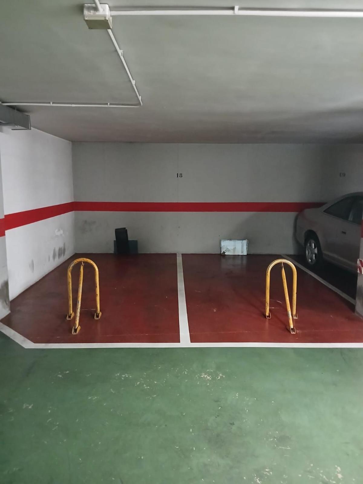 Piso Para 4 Con 2 Parking En Casco Historico De Zaragoza 2 Noches Minimo ภายนอก รูปภาพ